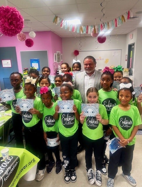 Robert Zarco spent a highly rewarding afternoon giving back to The Embrace Girls Foundation, Inc. during National Mentoring Month. They reunited to read and discuss Paco the Octopus…a Tale of Perseverance.